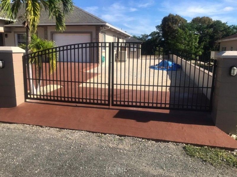 Gate Fabrication & Installation
